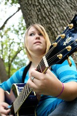 HeatherTeeLovesYellow's picture